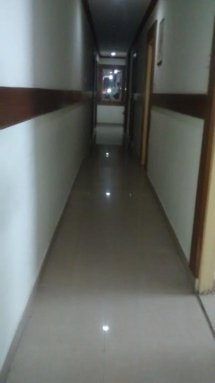 Central Afia Residency-Only For Indians チェンナイ エクステリア 写真